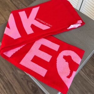 Y2K 2005 VS Pink Skinny Scarf